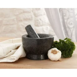 Pilon granite