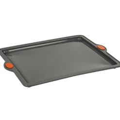 Plaque à four silicone et métal gris