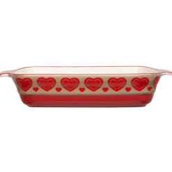 Plat à four design coeur rouge