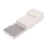 Range couteau gris et blanc