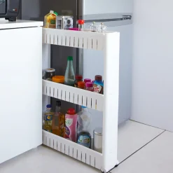 Resserre de cuisine étroite
